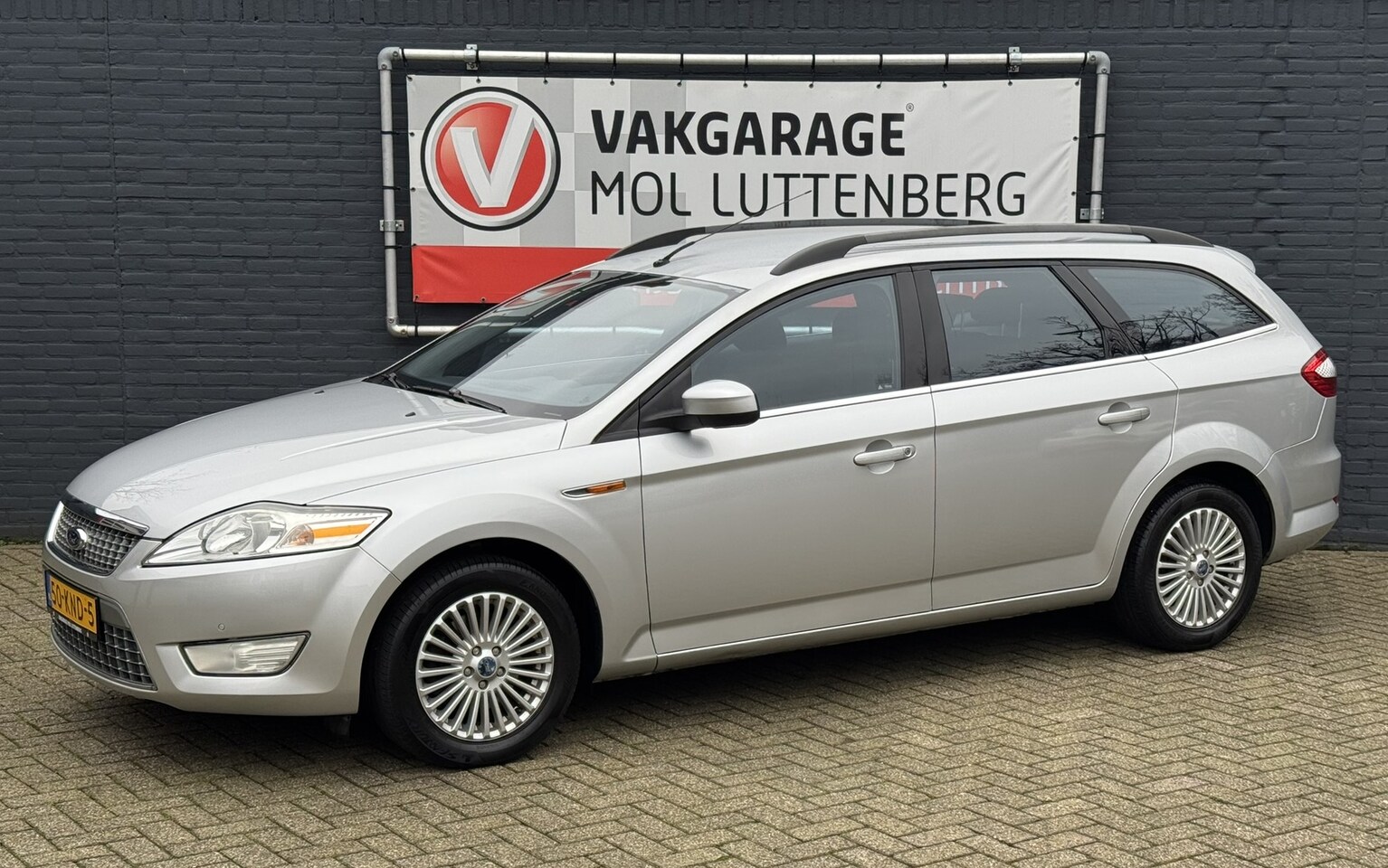 Ford Mondeo Wagon - 2.0-16V Limited 2.0 16V 107KW Limited - AutoWereld.nl