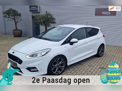 Ford Fiesta - (nieuw model) ST-line , 5 deurs, navigatie, airco , deze st- line is full opties