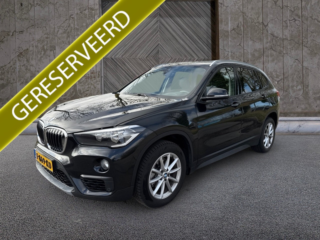 BMW X1 - sDrive16d Executive - AutoWereld.nl