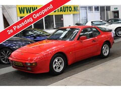 Porsche 944 - 2.5 Targa Dealer onderhouden