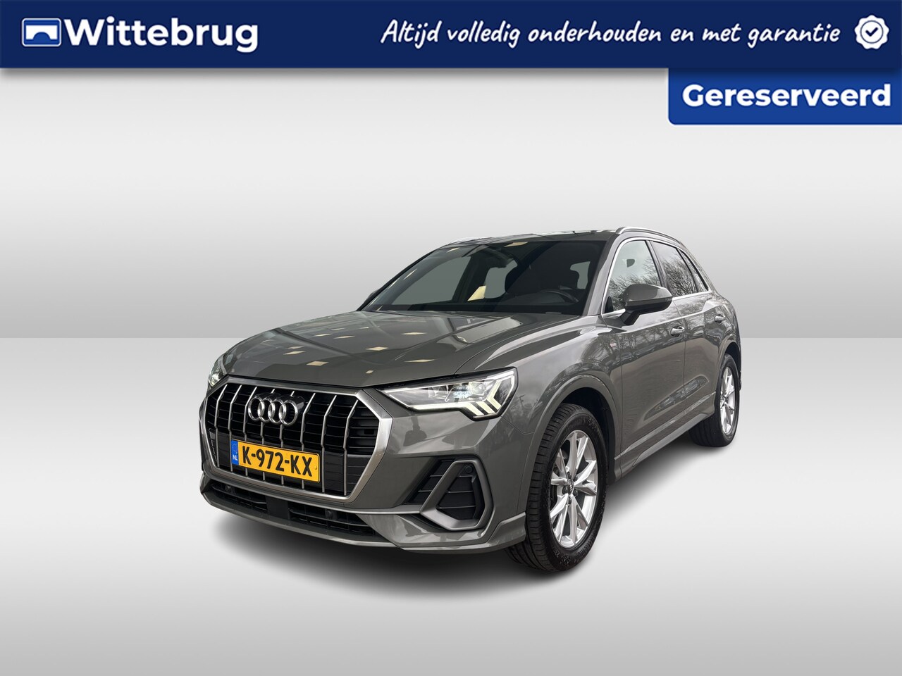Audi Q3 - 35 TFSI S edition AUT/ Metallic/ Digitale Cockpit/ / Led/ Panoramadak/ S Line int. + ext. - AutoWereld.nl