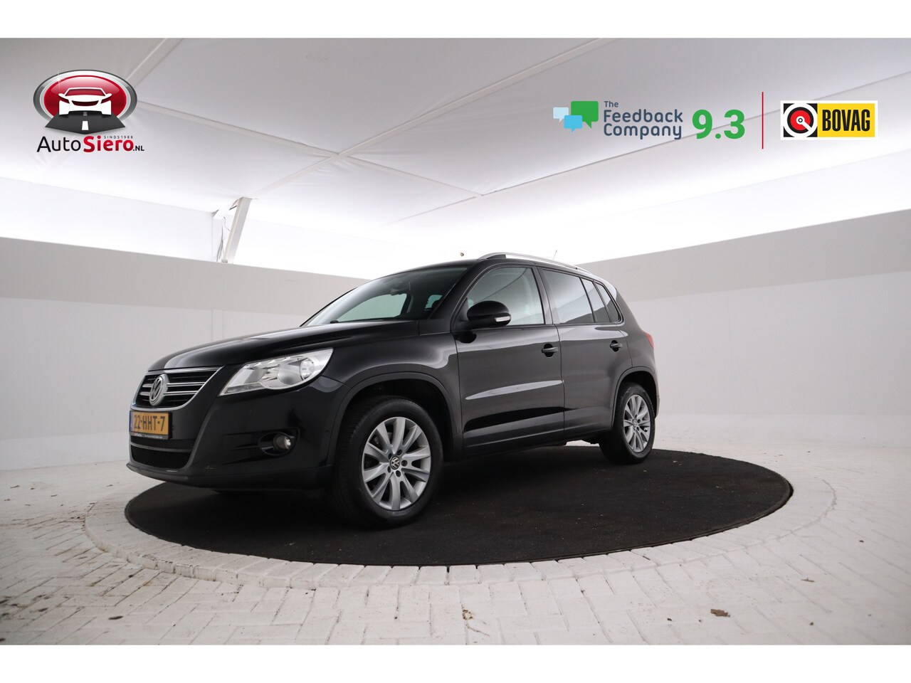 Volkswagen Tiguan - 1.4 TSI Sport&Style Trekhaak, Leer, Navigatie, Stoelverwarming - AutoWereld.nl