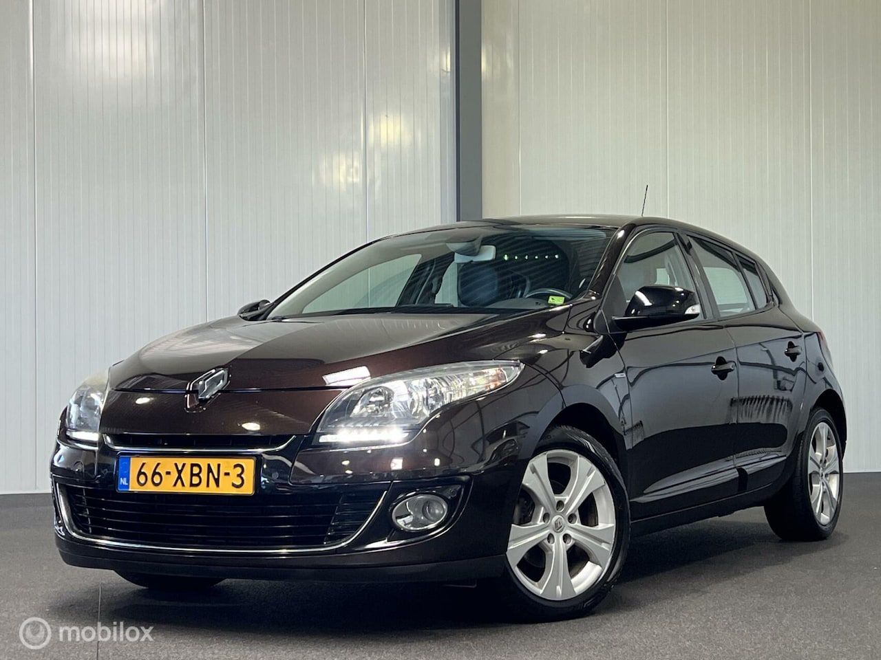 Renault Mégane - 1.5 dCi Bose [ NAP trekhaak climate ] - AutoWereld.nl