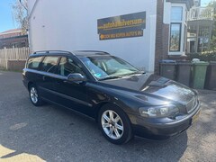Volvo V70 - 2.4 T Geartr. C.L. Automaat