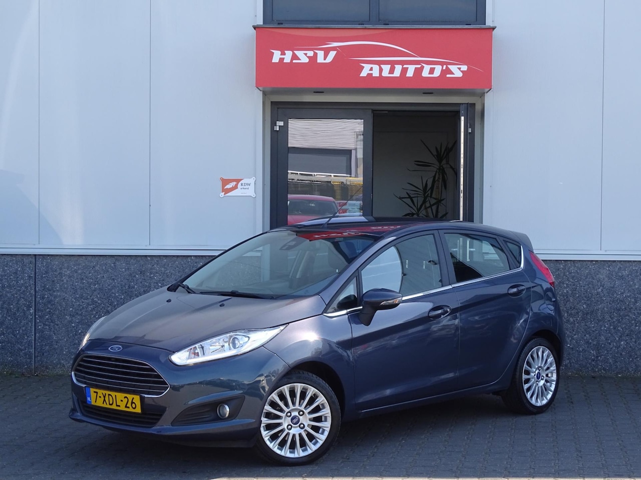 Ford Fiesta - 1.0 Titanium navi LM 4-deurs org NL - AutoWereld.nl
