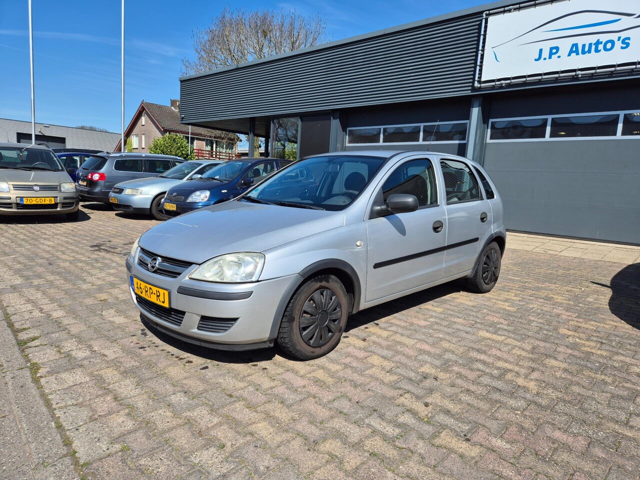 Opel Corsa - 1.2-16V Rhythm 1.2-16V Rhythm NIEUWE APK - AutoWereld.nl