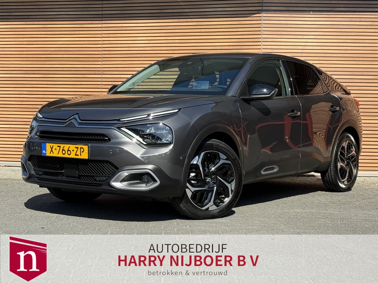 Citroën C4 - 1.2 Puretech Max Dodehoek / Head-Up / Carplay / Navi / Telefoon - AutoWereld.nl