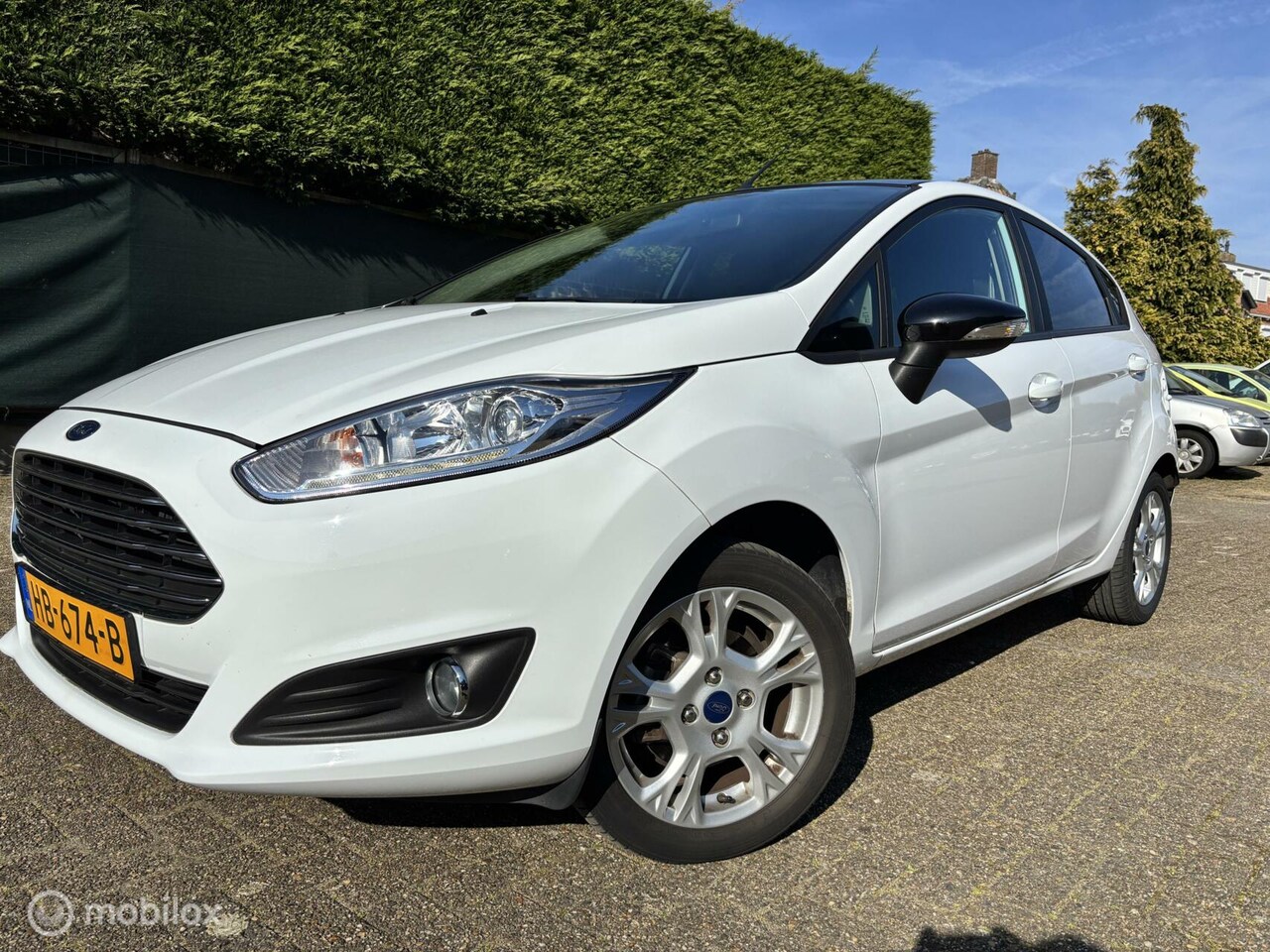 Ford Fiesta - 1.0 Style 5 deuren / 23.329km!! Auto is nieuw - AutoWereld.nl