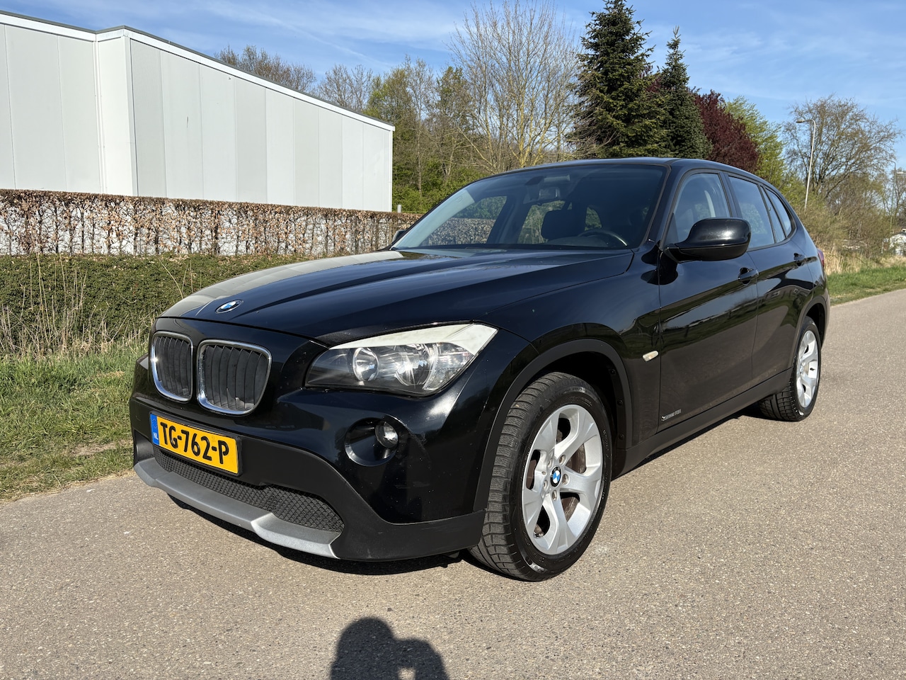 BMW X1 - sDrive18i Executive / AIRCO / NAVI / APK 2-2026 - AutoWereld.nl