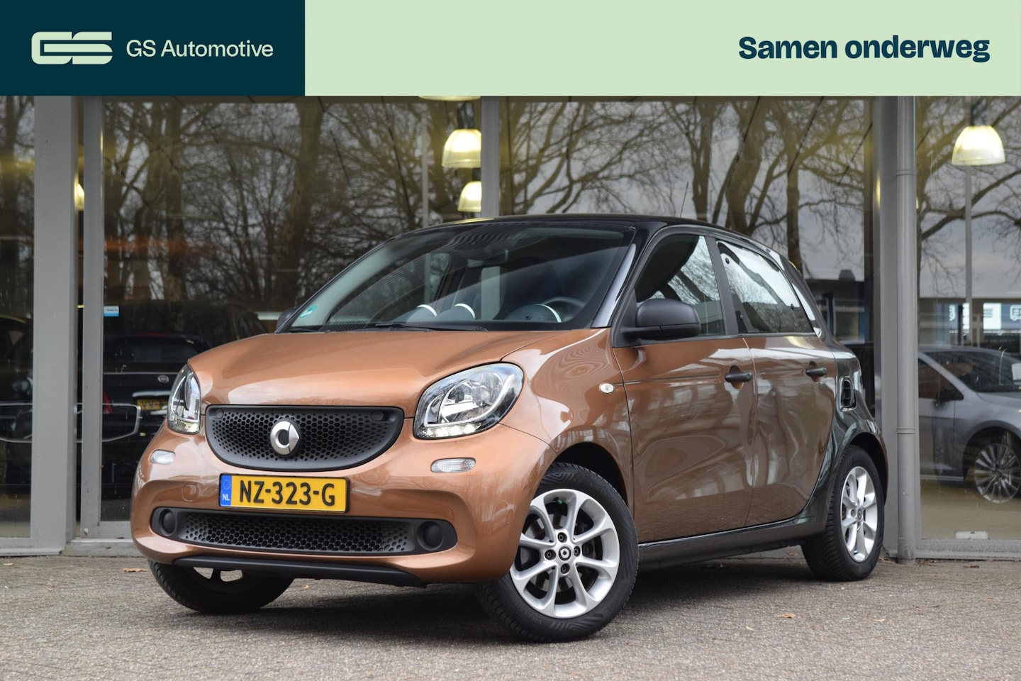 Smart Forfour - 1.0 Pure 1.0 Pure - AutoWereld.nl