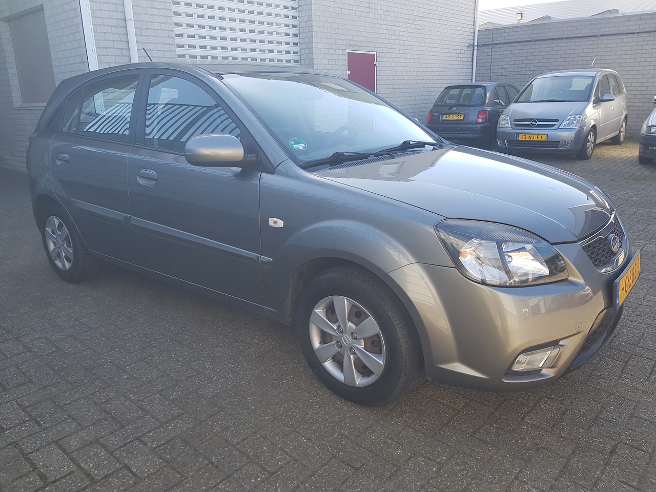 Kia Rio - 1.4 Seven 1.4 - AutoWereld.nl