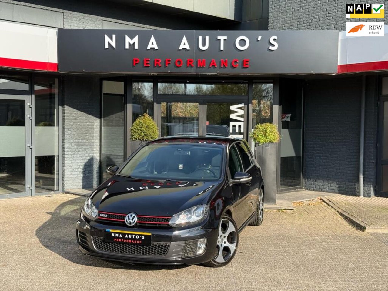 Volkswagen Golf - 2.0 GTI 6 BAK DYNAUDIO Sportstoel Leer Keyless Start Stoelverwar - AutoWereld.nl