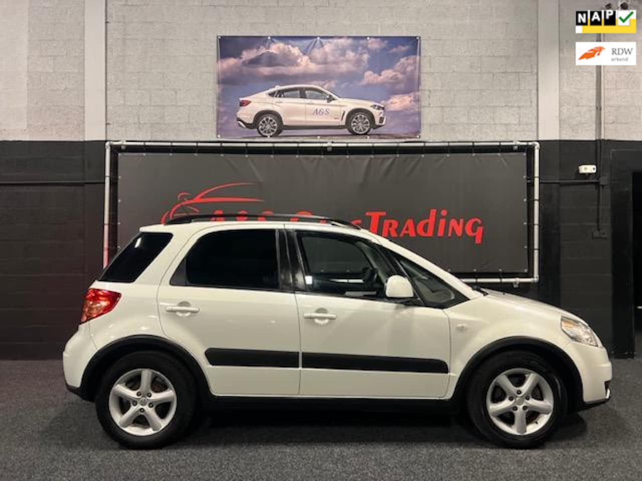 Suzuki SX4 - 1.6 Shogun/Navi/PDC - AutoWereld.nl