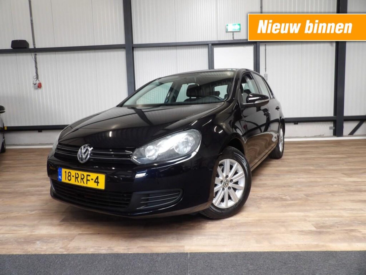 Volkswagen Golf - 1.2 TSI automaat - ecc - navigatie - cruise - nieuwstaat! - AutoWereld.nl