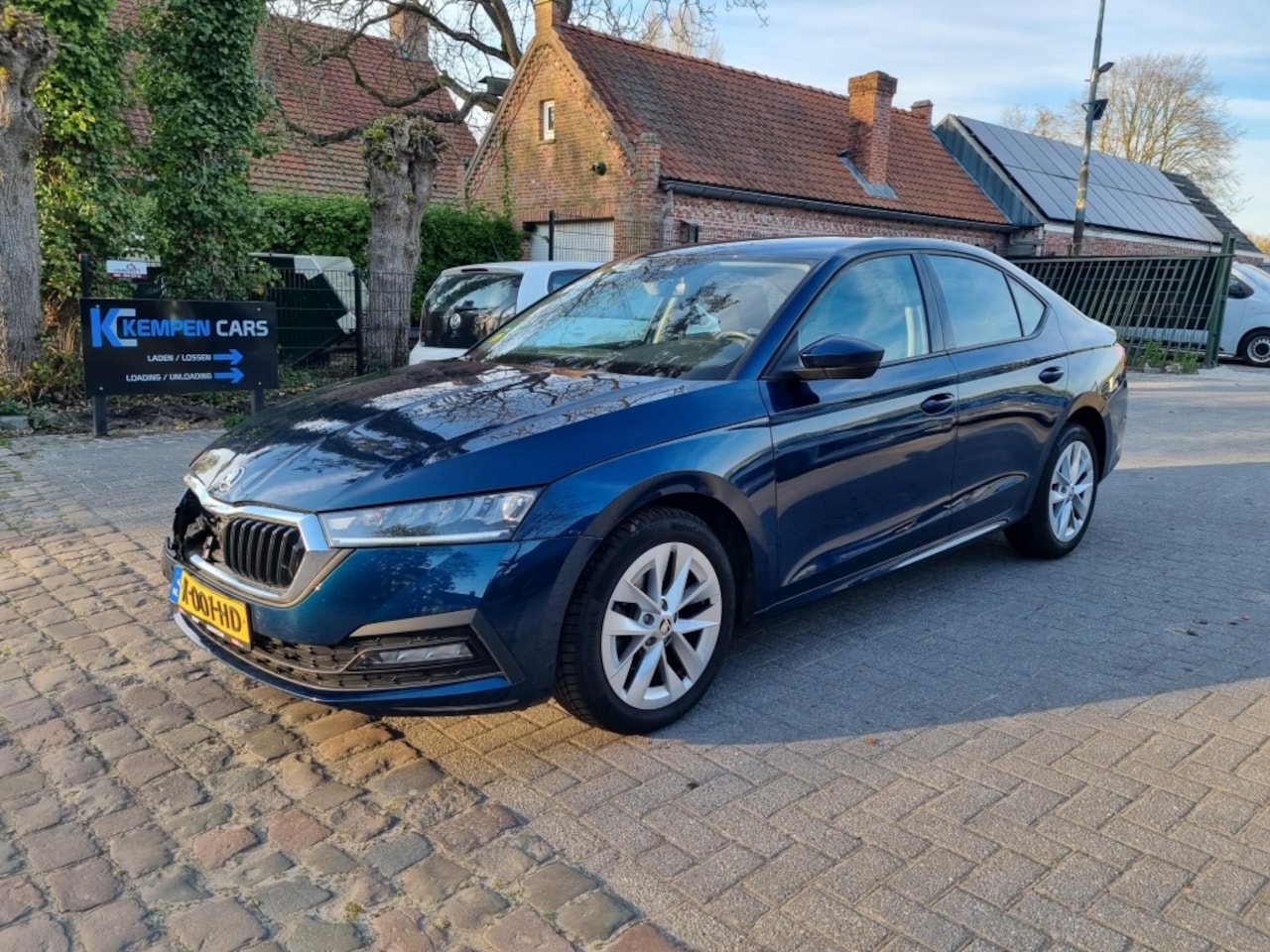 Skoda Octavia - 1.0 e-TSI BnsEdition - AutoWereld.nl