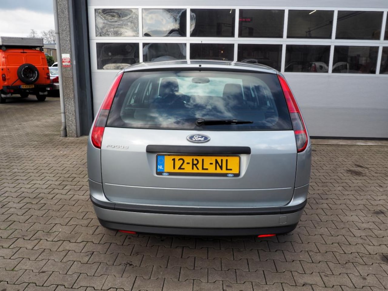 Ford Focus Wagon - 1.6 16V First Edition AIRCO CRUISE LM VELGEN