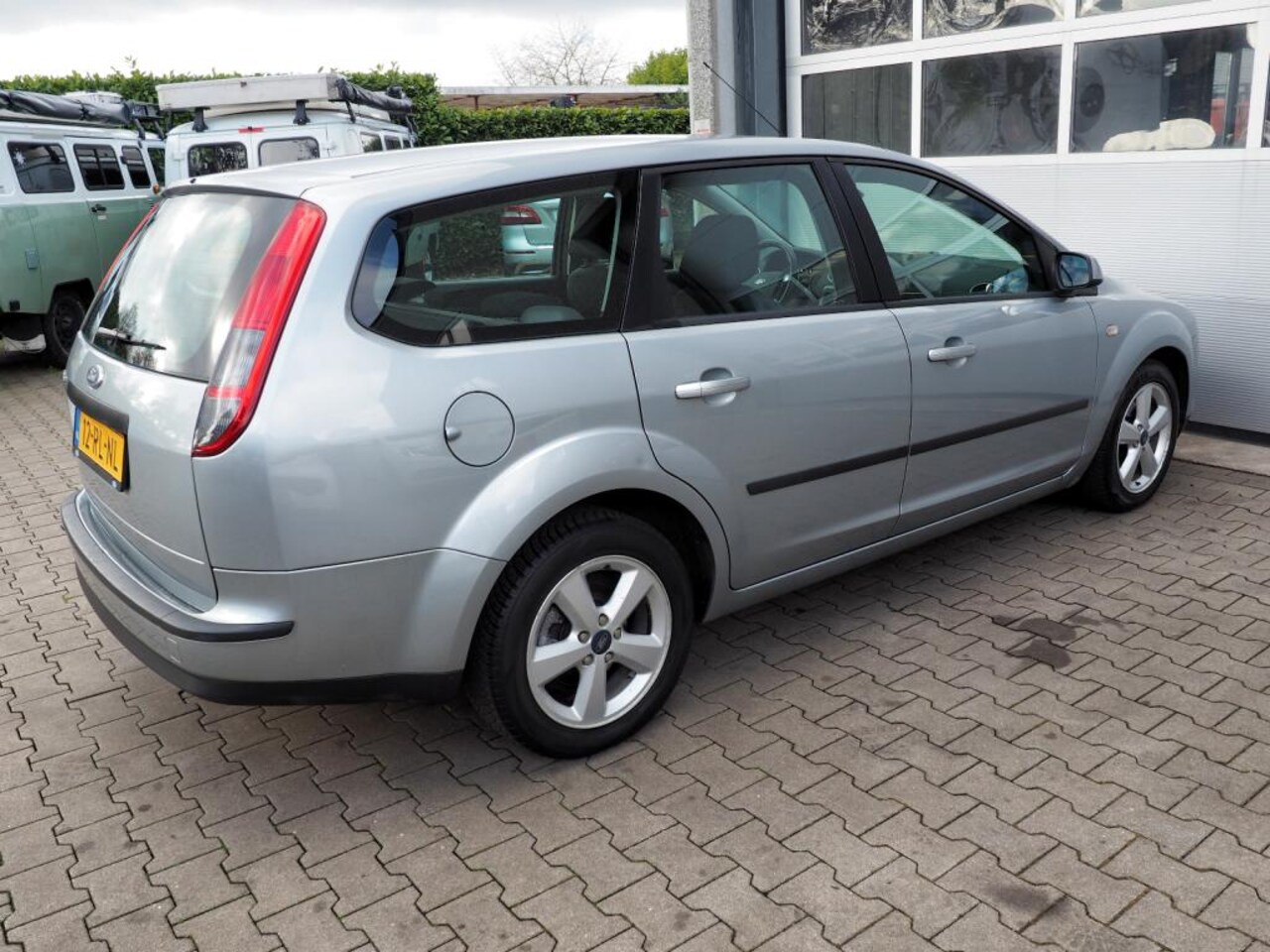 Ford Focus Wagon - 1.6 16V First Edition AIRCO CRUISE LM VELGEN
