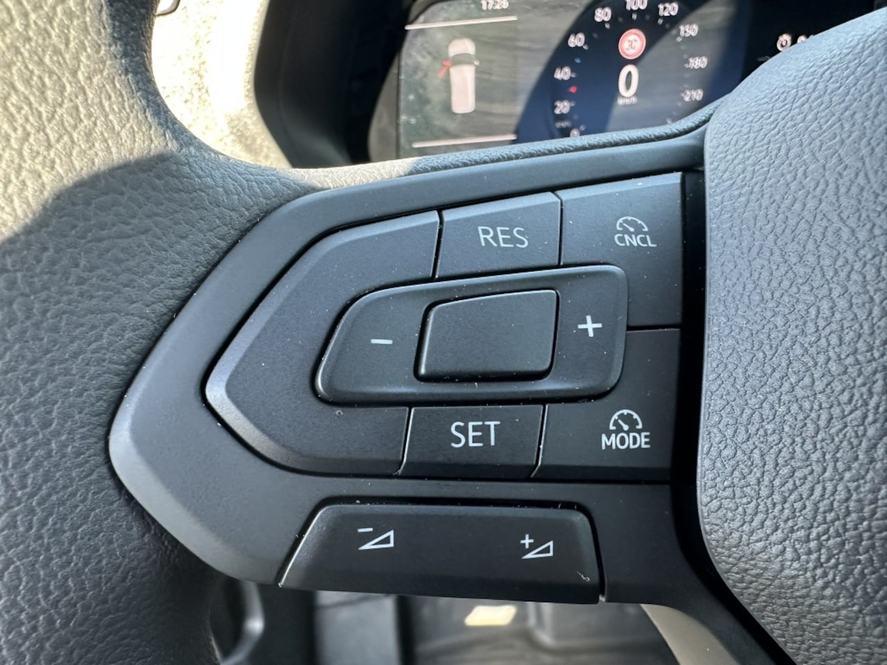 Ford Transit Connect - 2.0 EcoBlue L2 Navi/PDC/Carplay