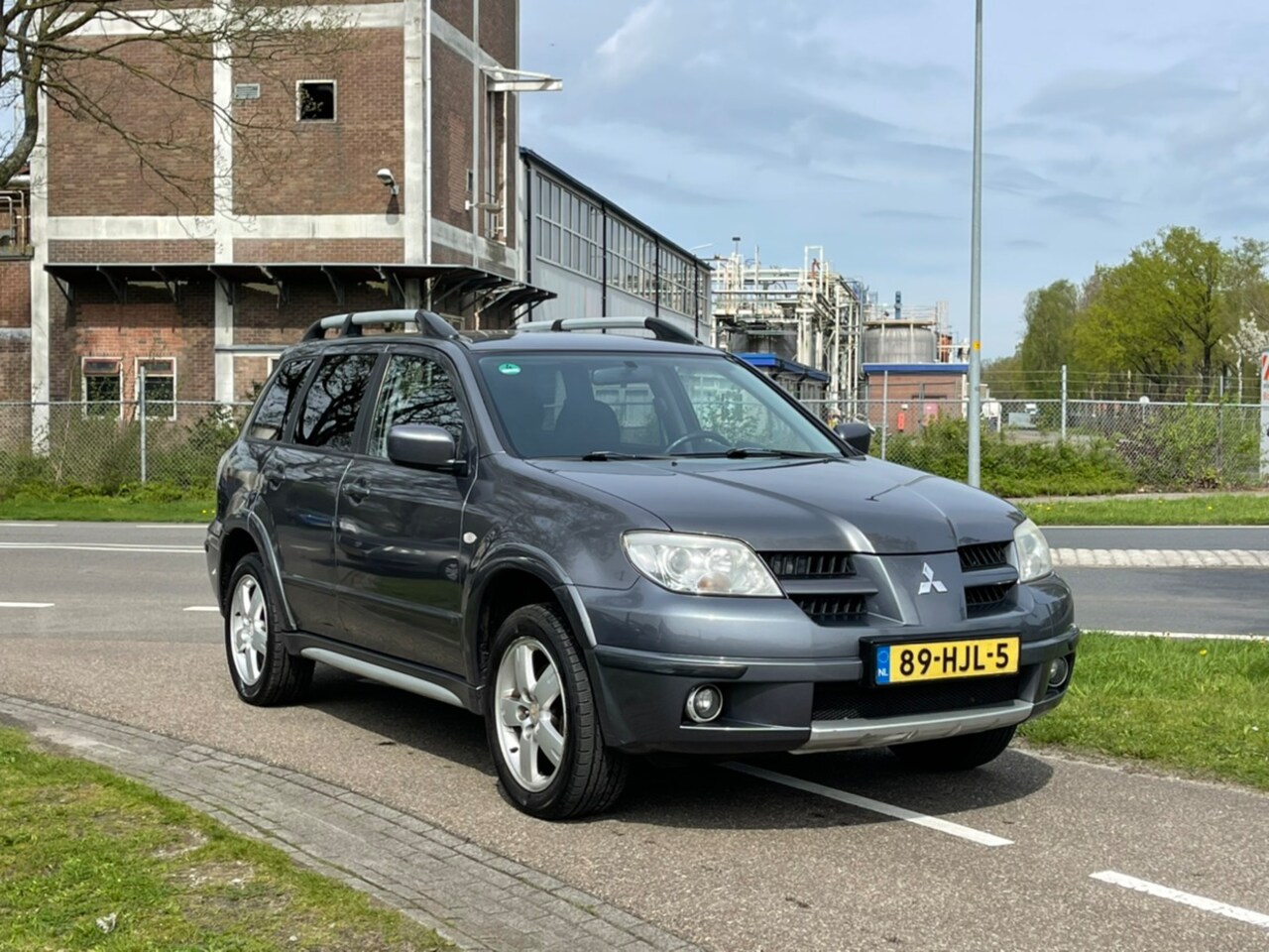 Mitsubishi Outlander - 2.4 Scott 4WD | AUTOMAAT | LPG G3 | APK Nieuw - AutoWereld.nl