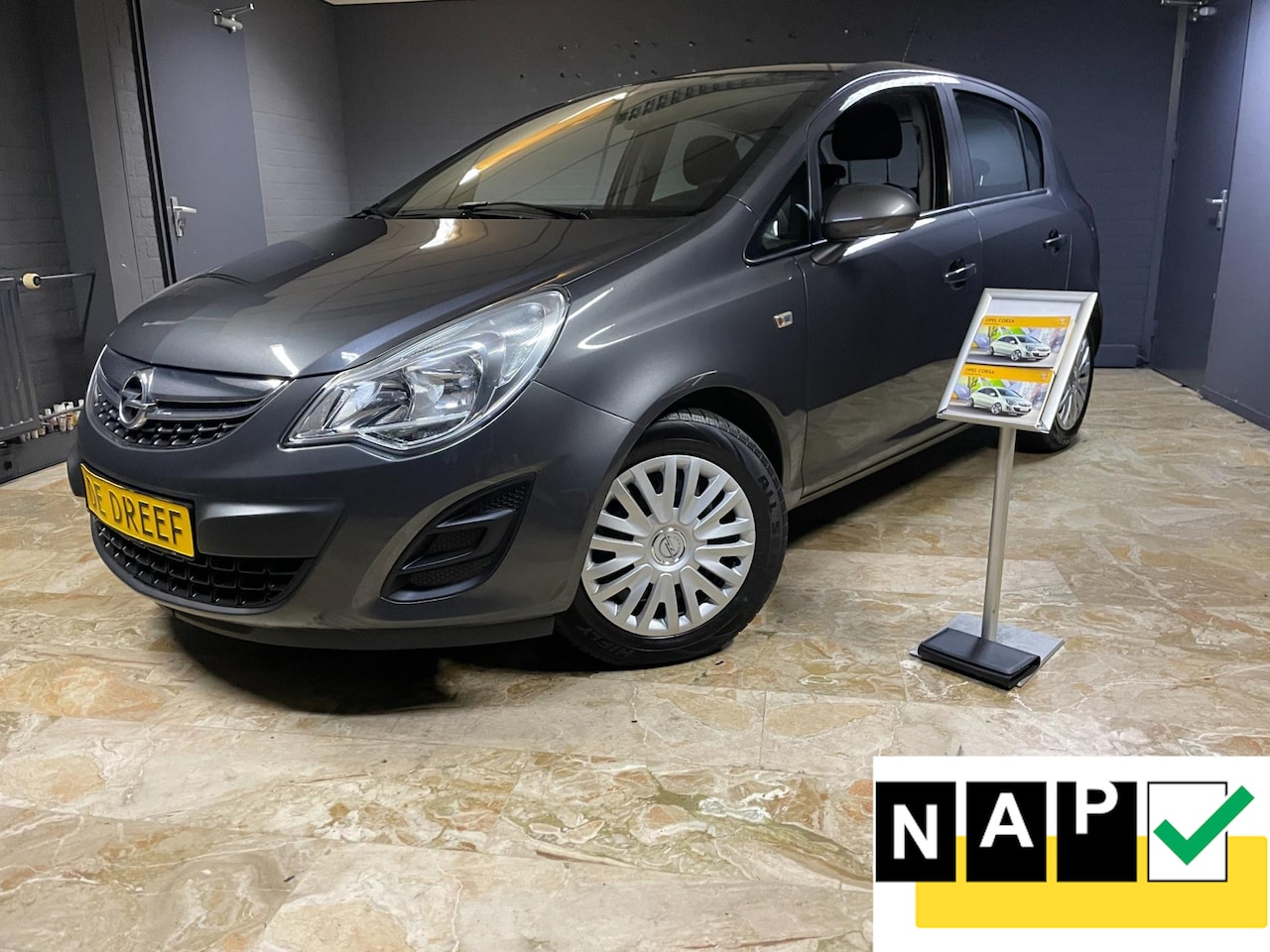 Opel Corsa - 1.4-16V Cosmo 1.4-16V Cosmo - AutoWereld.nl