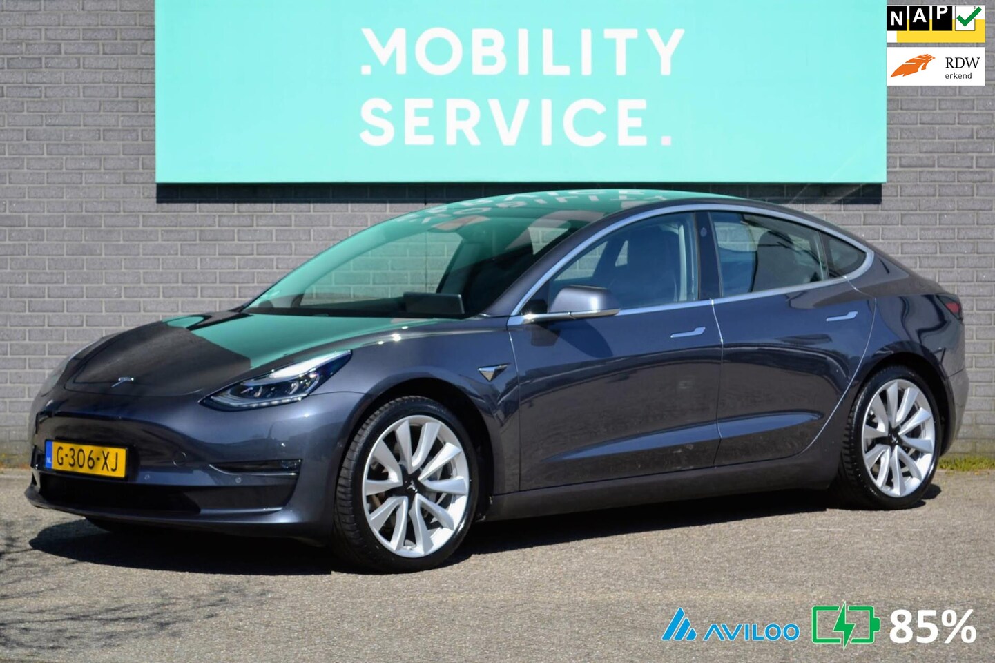 Tesla Model 3 - Long Range RWD Long Range AWD 75 kWh SOH85% Pano AutoPilot LED ACCU- CHECK - AutoWereld.nl