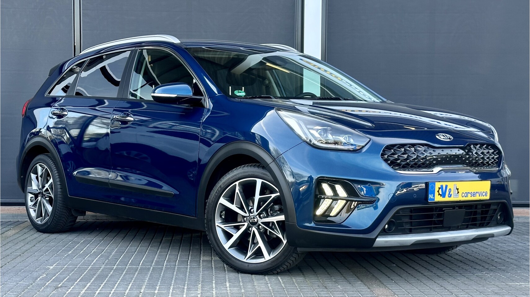 Kia Niro - 1.6 GDi Hybrid ExecutiveLine / Carplay/ Stoelver/koeling / Stuurverw. / Virtule dash / JBL - AutoWereld.nl