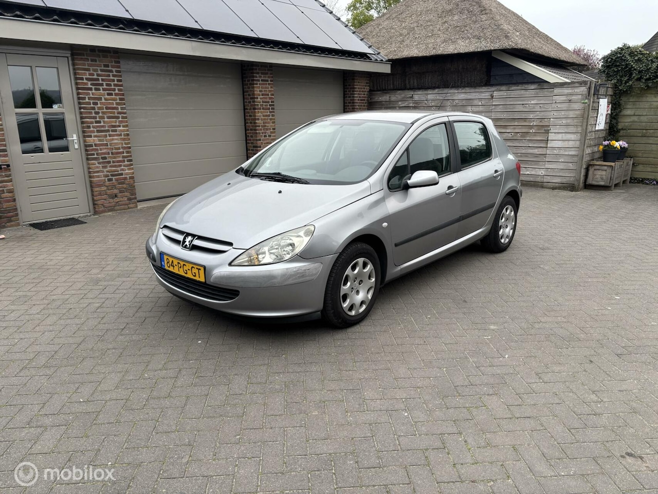 Peugeot 307 - 1.6-16V XT Nwe APK - AutoWereld.nl