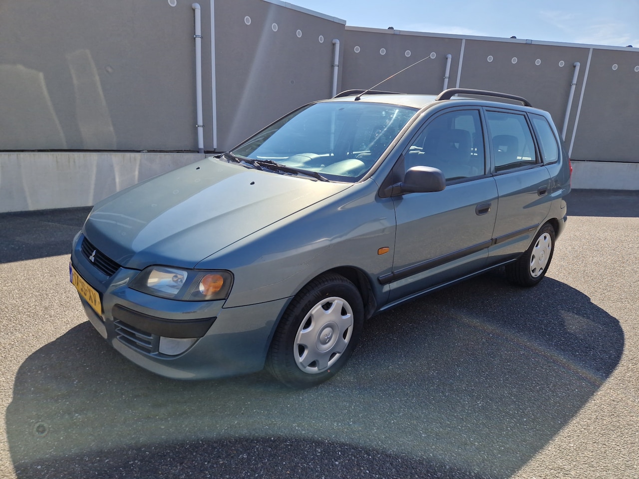 Mitsubishi Space Star - 1.3 Comfort 1.3 Comfort - AutoWereld.nl
