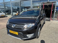 Dacia Sandero Stepway - 0.9 TCe Lau. NW. APK NAVI BJ 2015