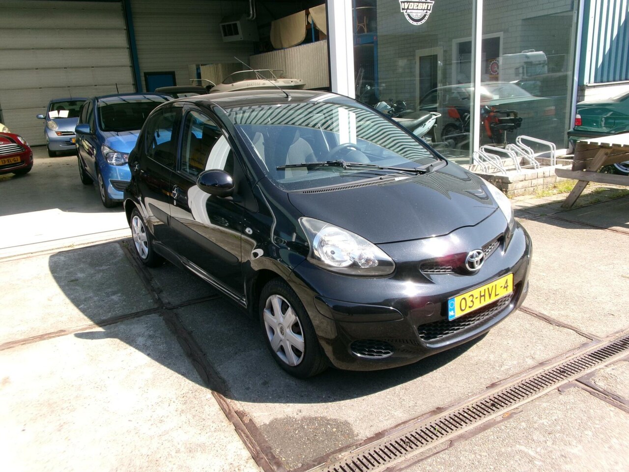 Toyota Aygo - 1.0-12V Dynamic Blue 1.0-12V Dynamic Blue - AutoWereld.nl