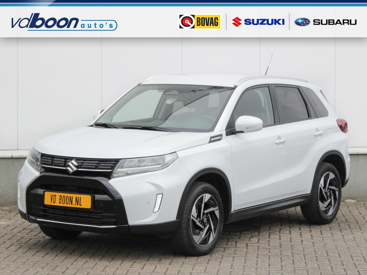 Suzuki Vitara - 1.4 Boosterjet Style Smart Hybrid | Navi | Adap. Cruise | Clima | Camera | Lm-Velgen - AutoWereld.nl