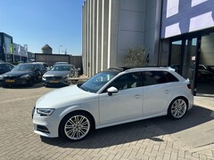 Audi A3 Sportback - 1.5 TFSI CoD S-Line PANO VIRTUEEL LED INRUIL MOGELIJk