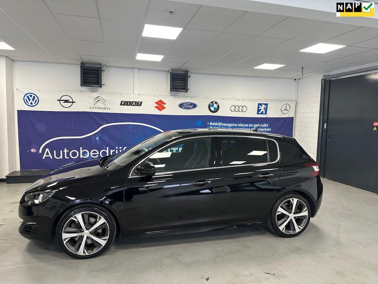 Peugeot 308 - 1.6 e-THP GT 205 1.6 e-THP GT 205 - AutoWereld.nl