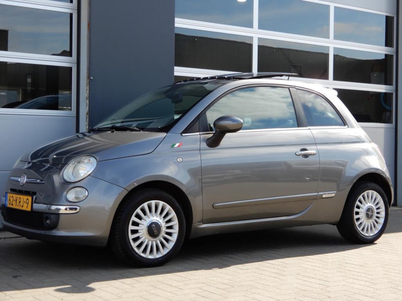 Fiat 500 - 1.2 Sport Automaat/Clima/Panoramadak - AutoWereld.nl