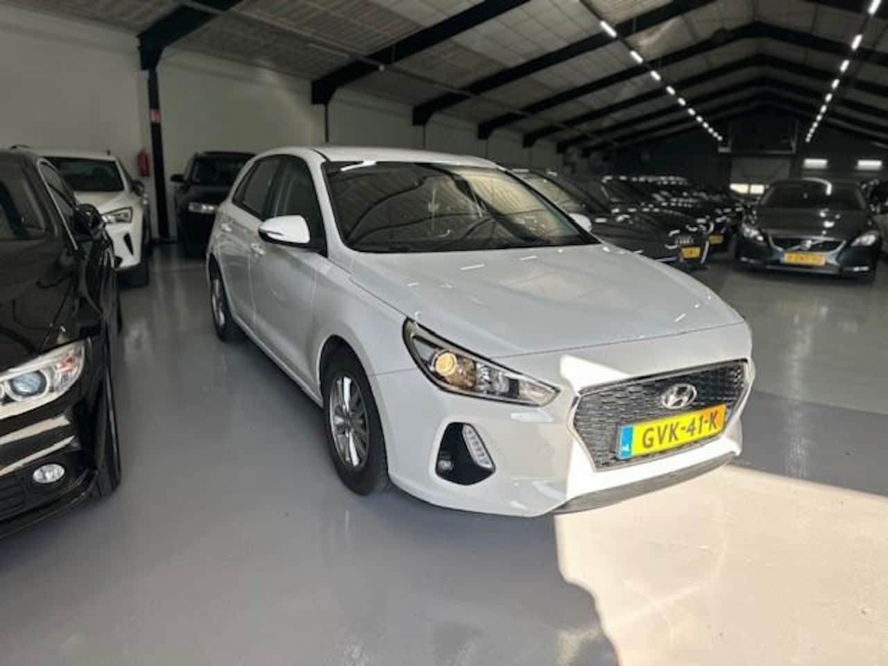 Hyundai i30 - 1.0 T-GDI Premium 1.0 T-GDI Premium - AutoWereld.nl
