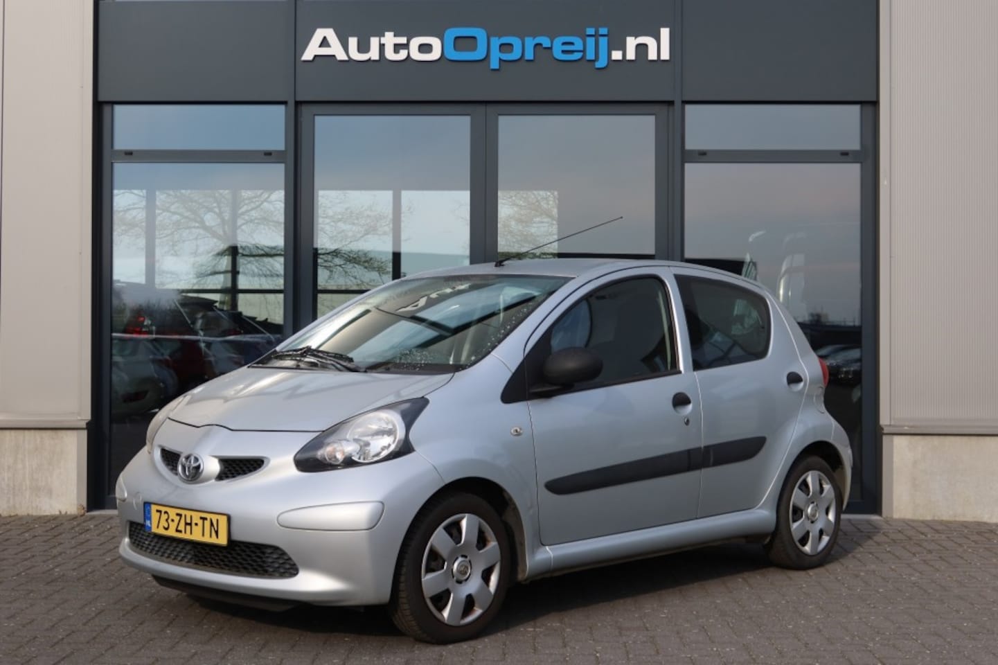 Toyota Aygo - 1.0-12V 5drs. 1e eigenaar, Dealer onderhouden - AutoWereld.nl
