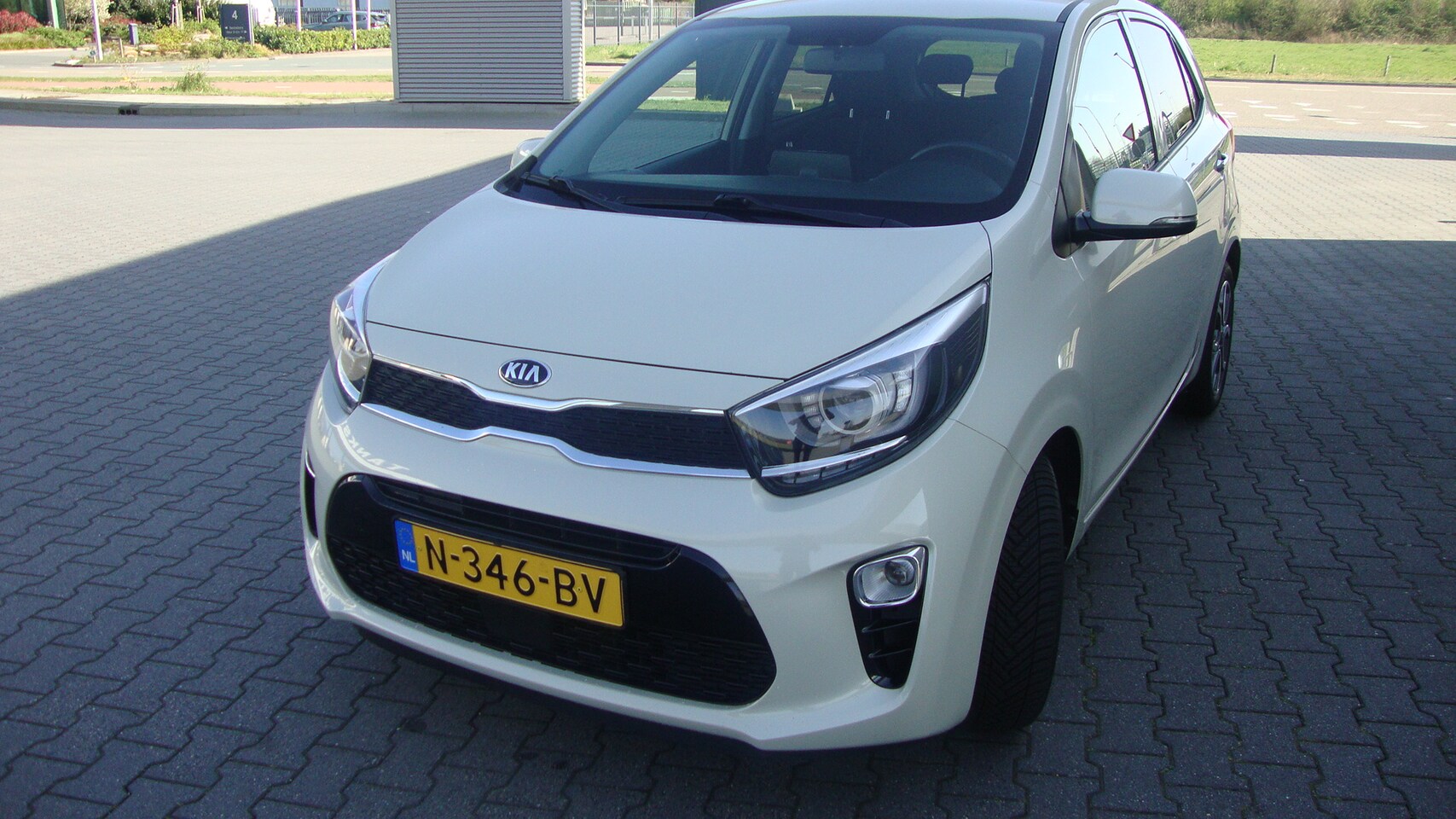 Kia Picanto - 1.0 MPi 67pk 4-zits DynamicPlusLine - AutoWereld.nl