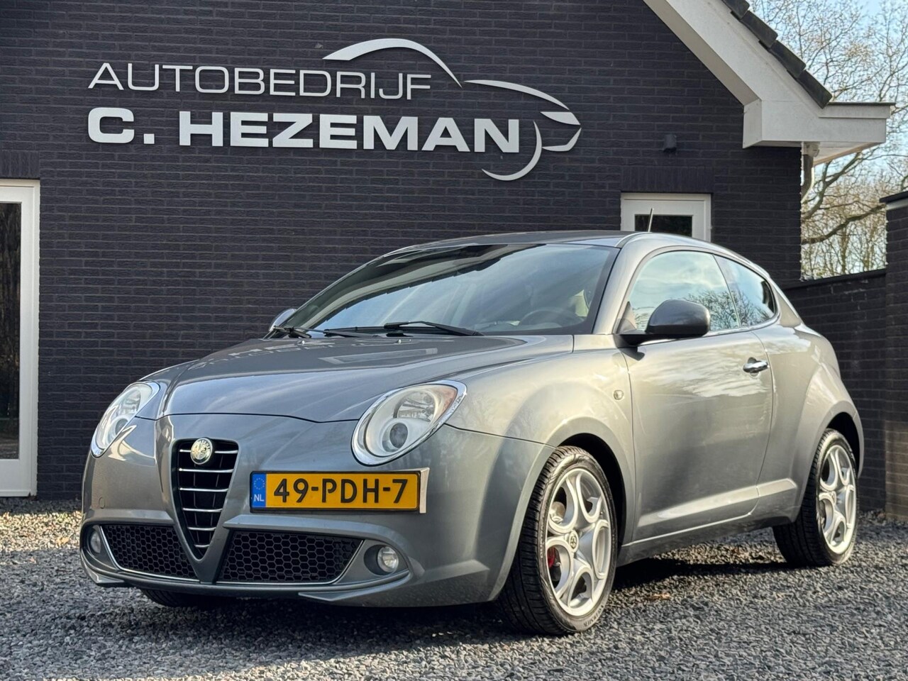 Alfa Romeo MiTo - 1.4 Centenario Leder interieur Cruise Control Aux USB Sportvelgen Climate Control - AutoWereld.nl