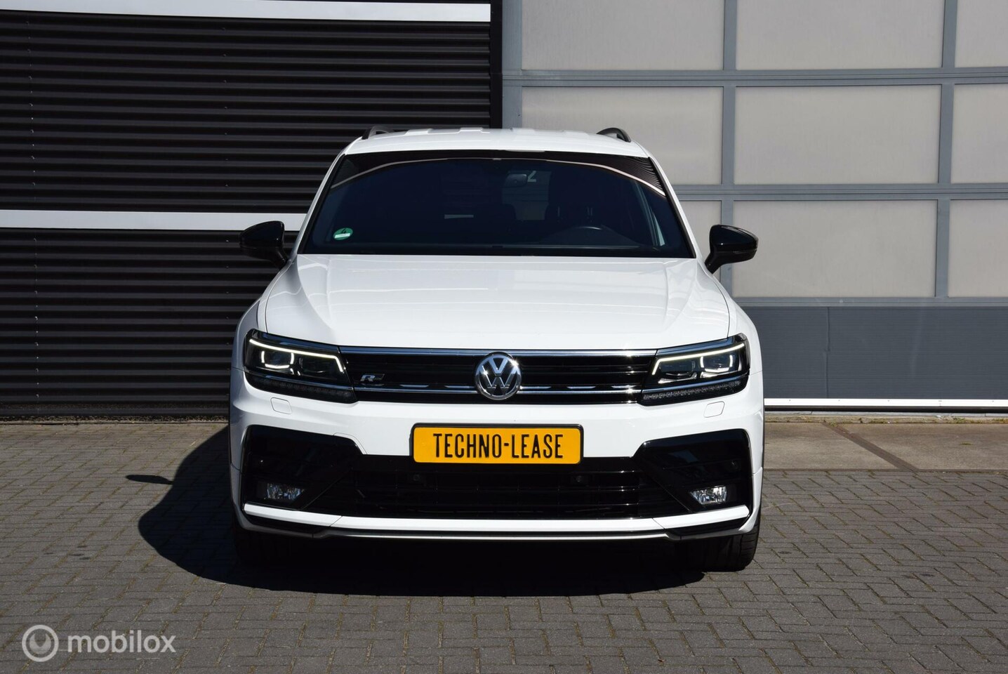 Volkswagen Tiguan Allspace - 1.5 TSI ACT Highline Business R Black style Dynaudio trekhaak