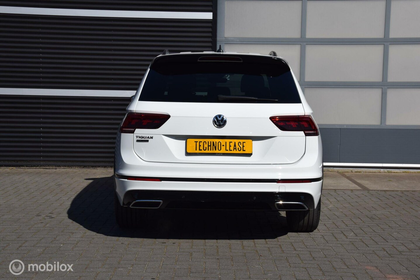 Volkswagen Tiguan Allspace - 1.5 TSI ACT Highline Business R Black style Dynaudio trekhaak