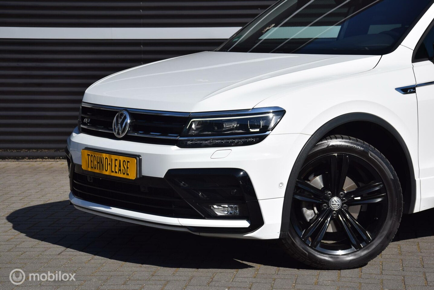 Volkswagen Tiguan Allspace - 1.5 TSI ACT Highline Business R Black style Dynaudio trekhaak