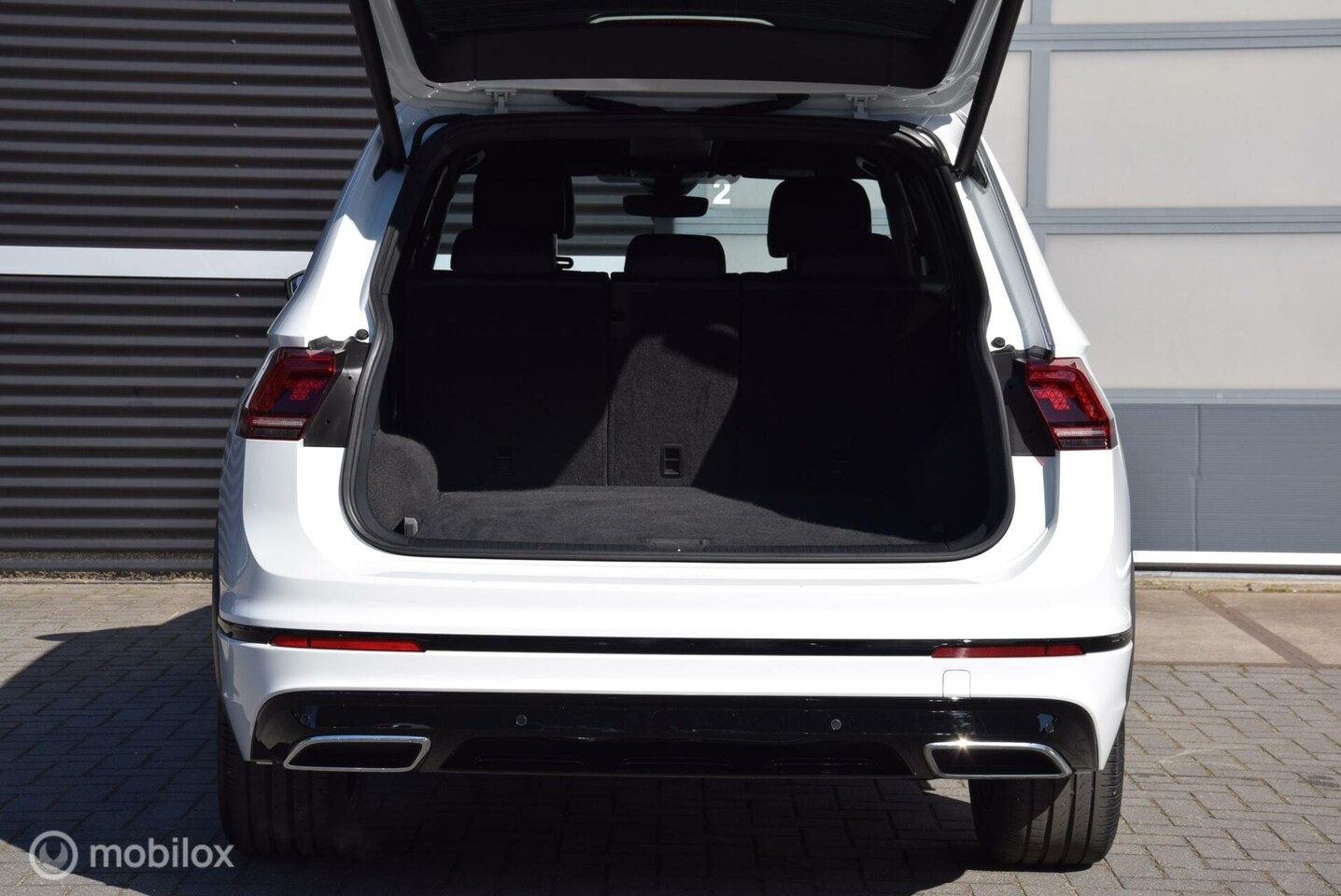 Volkswagen Tiguan Allspace - 1.5 TSI ACT Highline Business R Black style Dynaudio trekhaak
