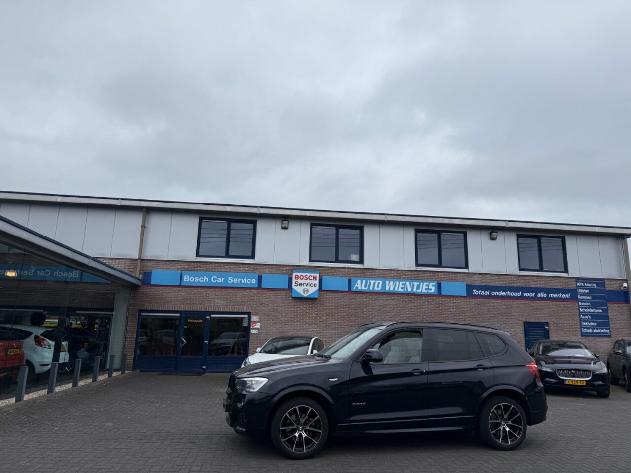 BMW X3 - xDrive28i Aut 180kw | High Exe M-Sport | Leer | Pano - AutoWereld.nl