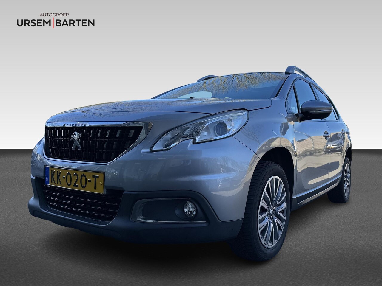 Peugeot 2008 - 1.2 PureTech Blue Lion Automaat Navigatie Panoramadak - AutoWereld.nl