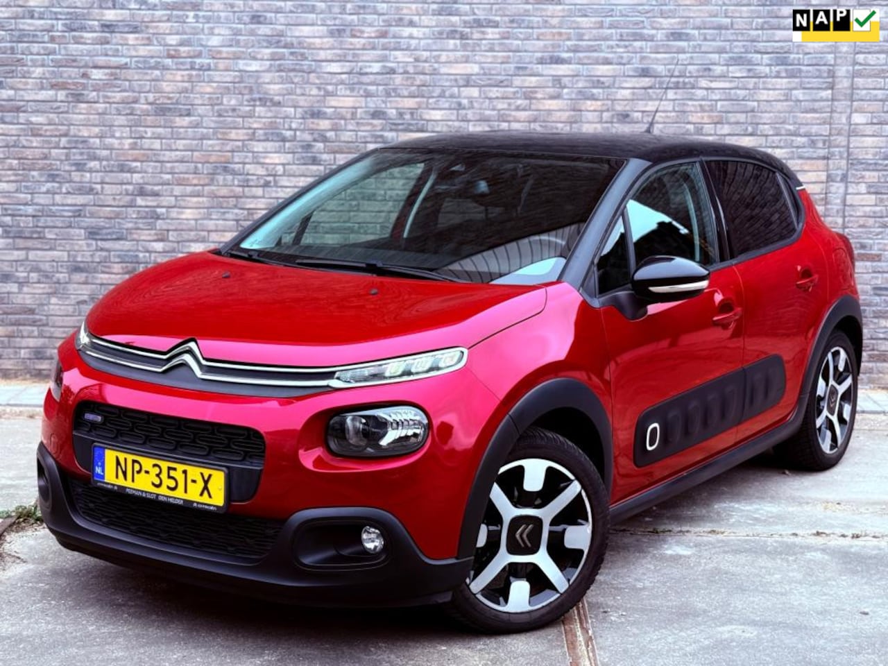 Citroën C3 - 1.2 PureTech S&S Shine Automaat Camera - AutoWereld.nl