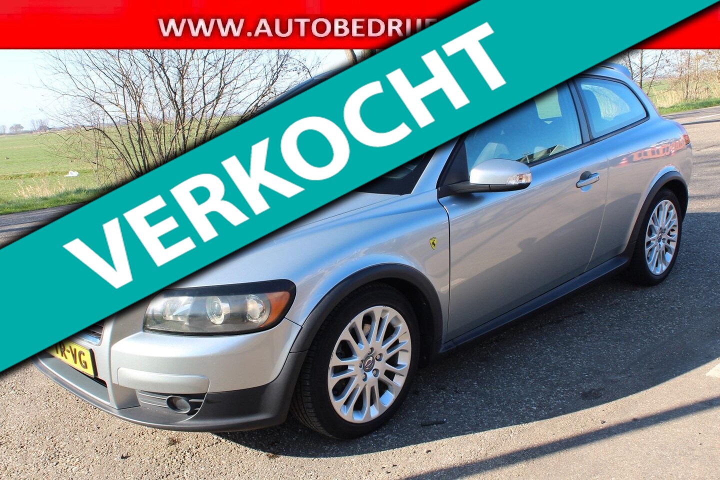 Volvo C30 - 2.4i Momentum 2.4i Momentum - AutoWereld.nl