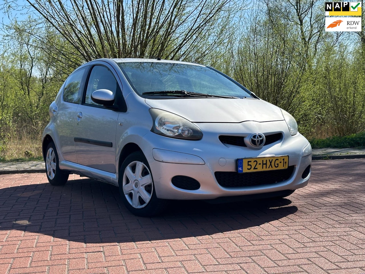 Toyota Aygo - 1.0-12V Comfort Automaat/Airco/APK April 26 - AutoWereld.nl