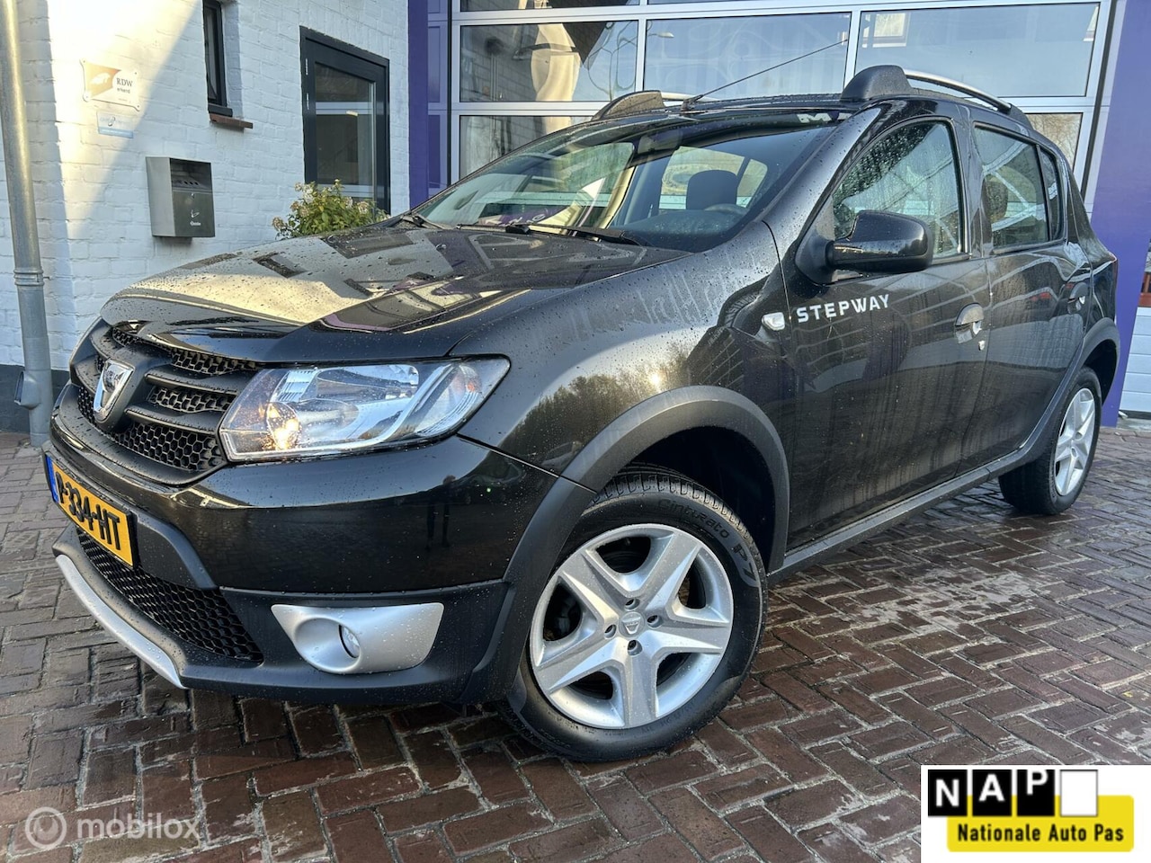 Dacia Sandero Stepway - 0.9 TCe Ambiance * AIRCO * - AutoWereld.nl