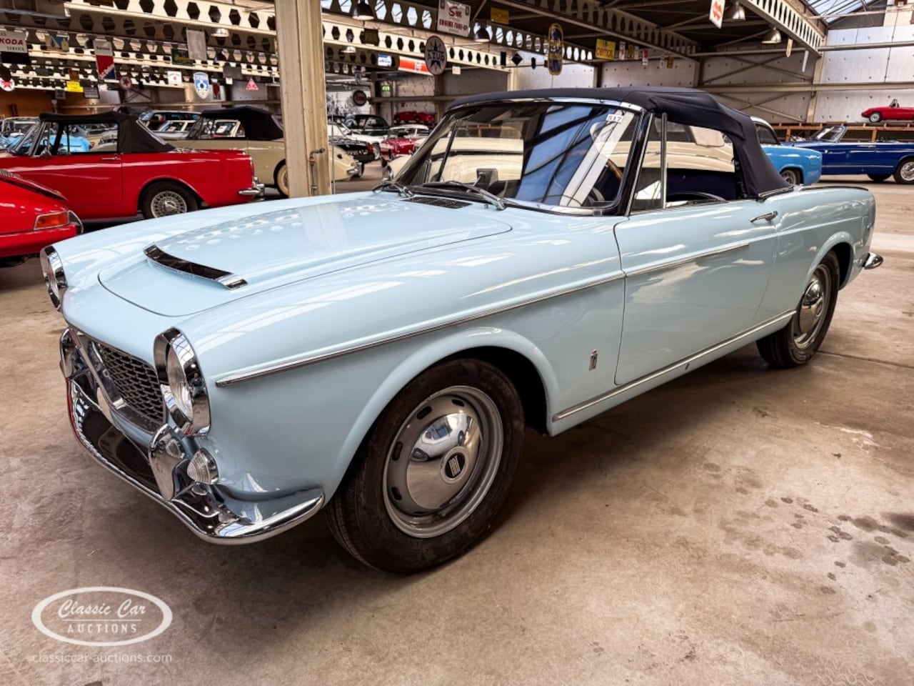 Fiat Spider - OSCA Spider  - ONLINE AUCTION - AutoWereld.nl