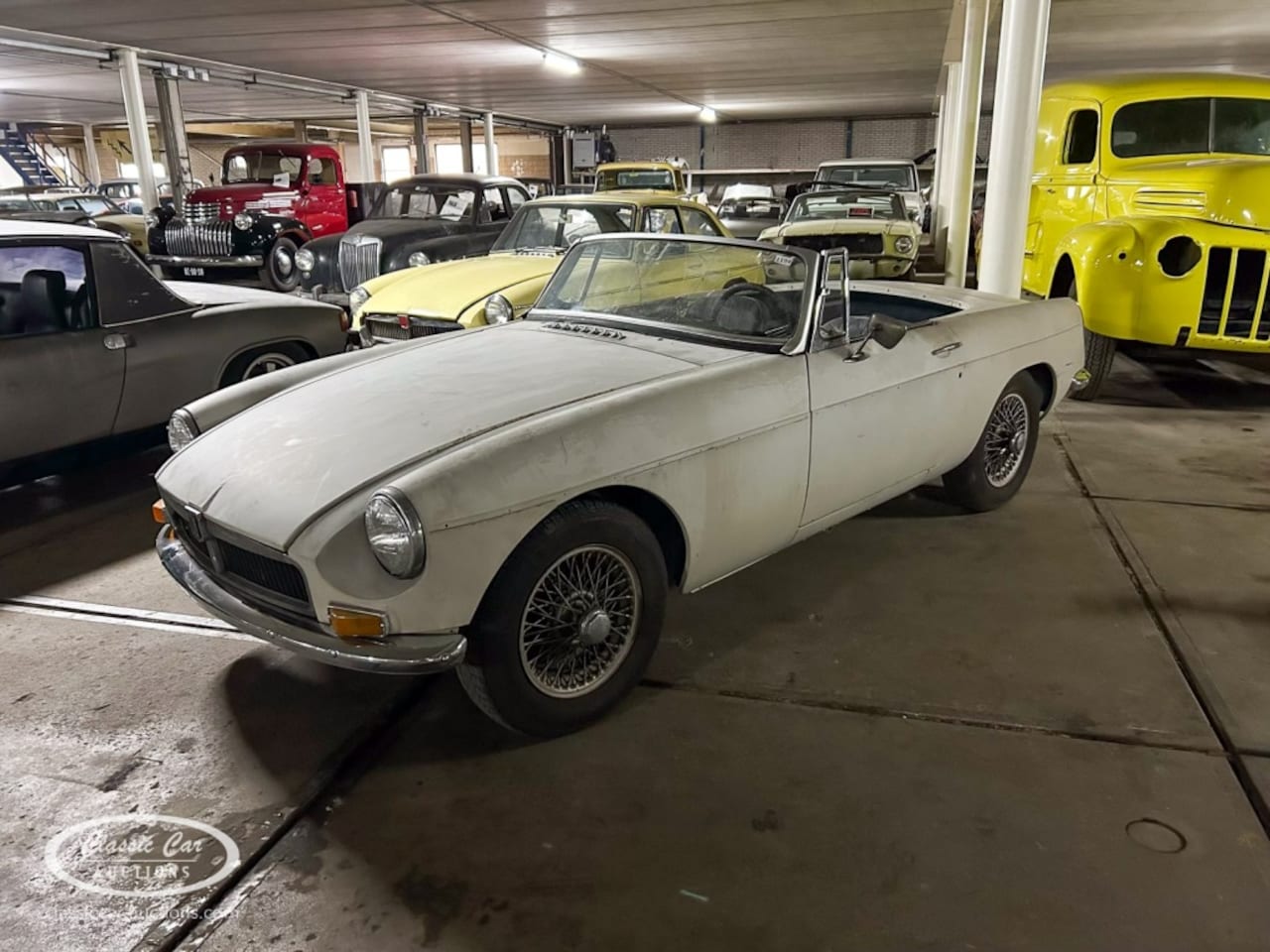 MG B type - Convertible  - ONLINE AUCTION - AutoWereld.nl